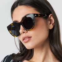 Le Specs AIR HEART Cat Eye Sunglasses - Tortoise