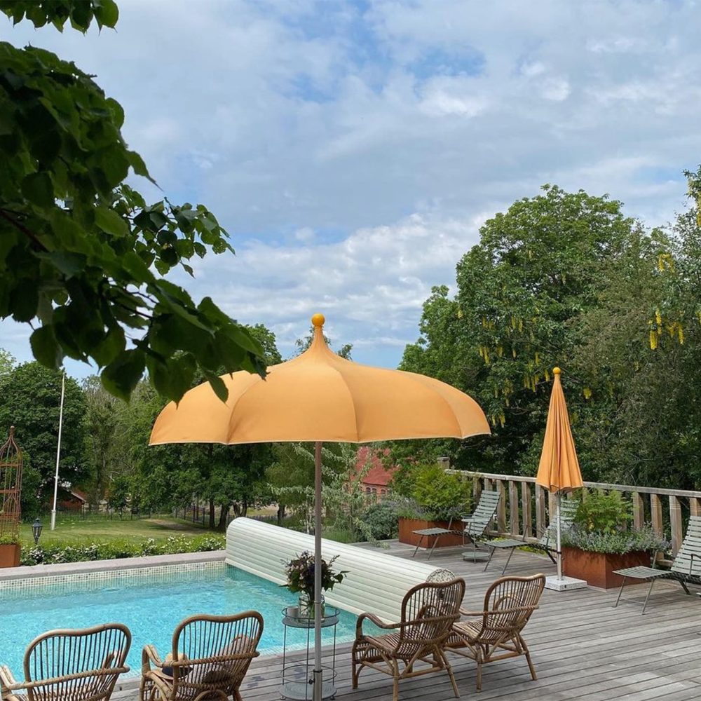 MIRLO Orange Parasol / Patio Umbrella