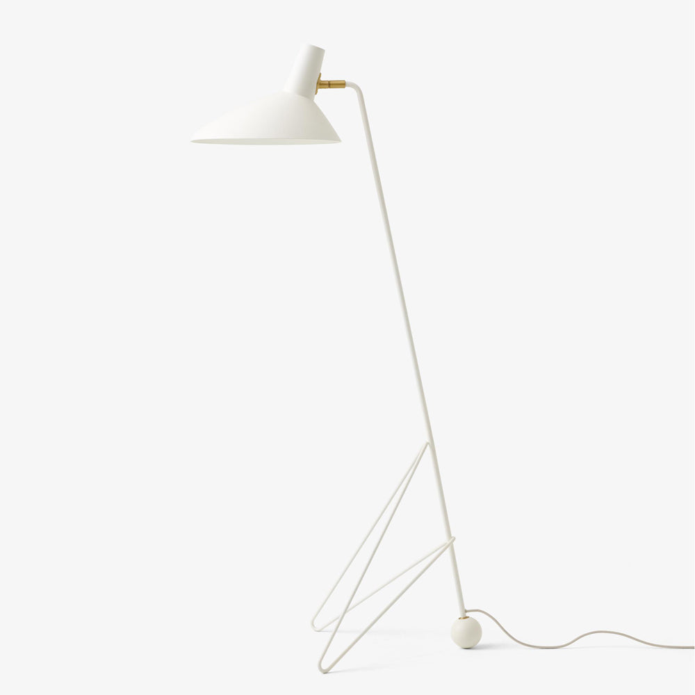 &Tradition Tripod White Floor Lamp HM8 - Hvidt & Mølgaard 1953