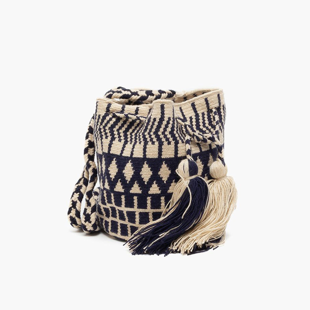 Guanabana Crochet Crossbody Bucket Bag M - Beige & Navy