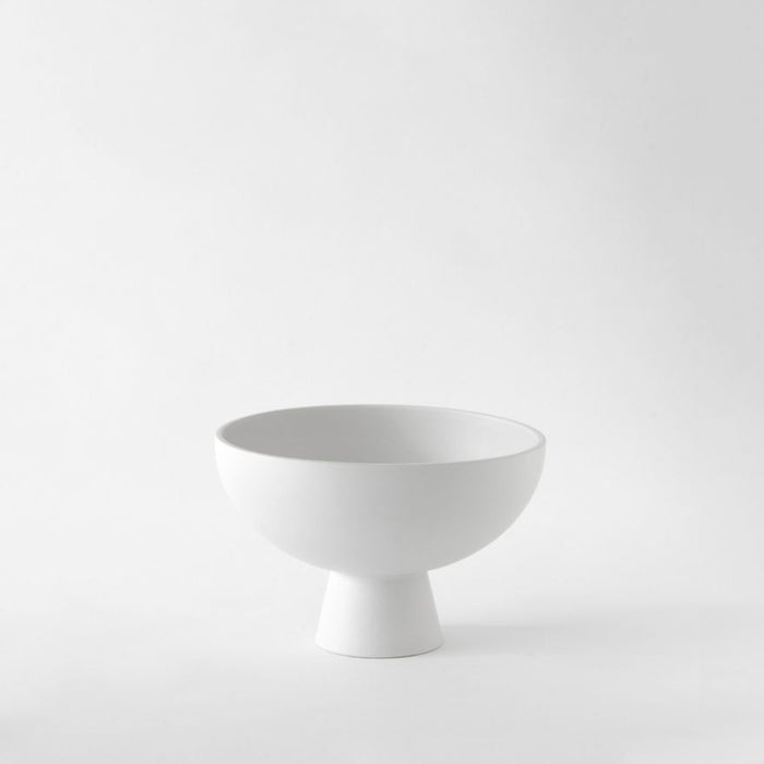 Strøm Bowl Medium - White designed by Danish artist Nicholai Wiig-Hansen from Raawii