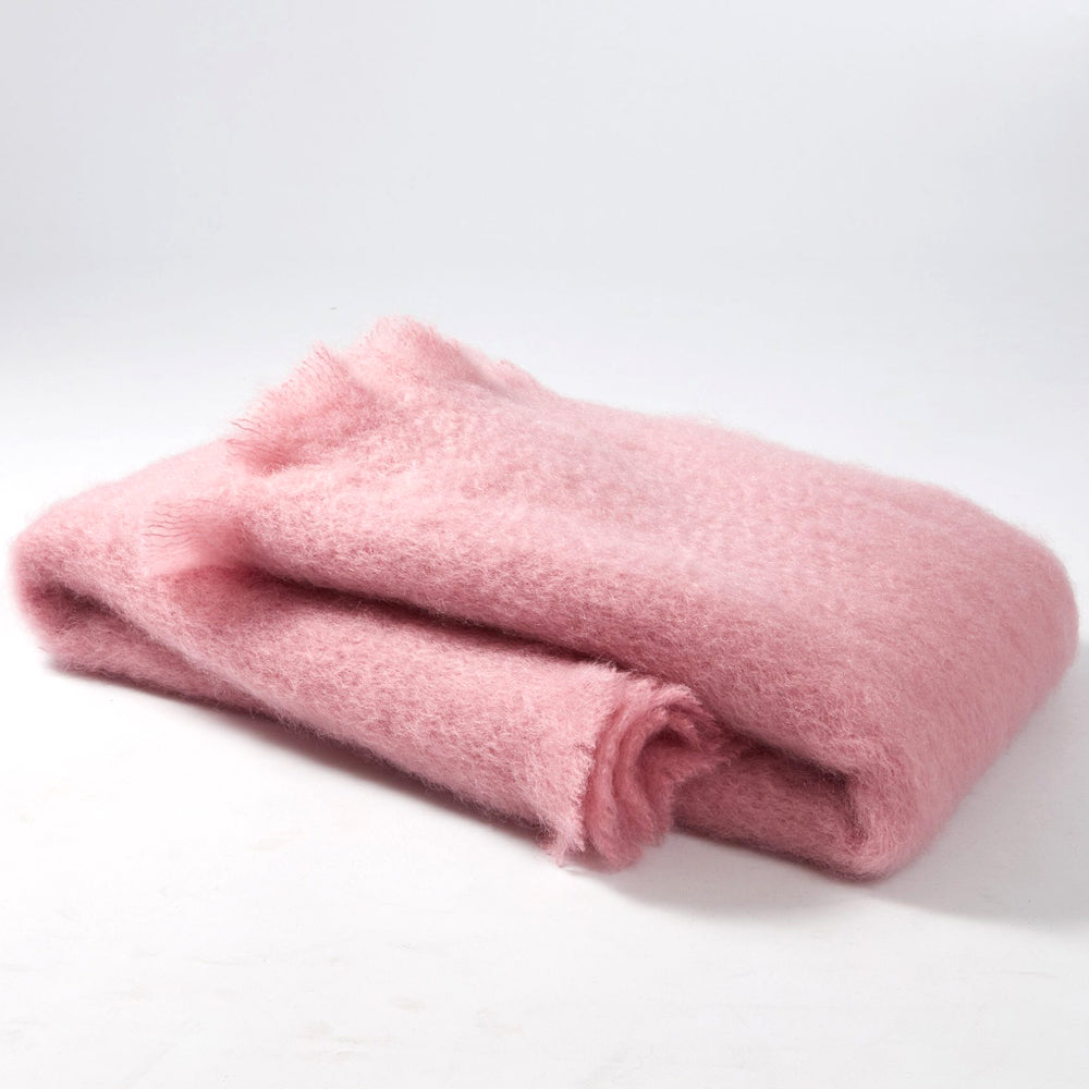 Mantas Ezcaray Lisos Rose Pink Mohair Throw - 130 x 200 cm