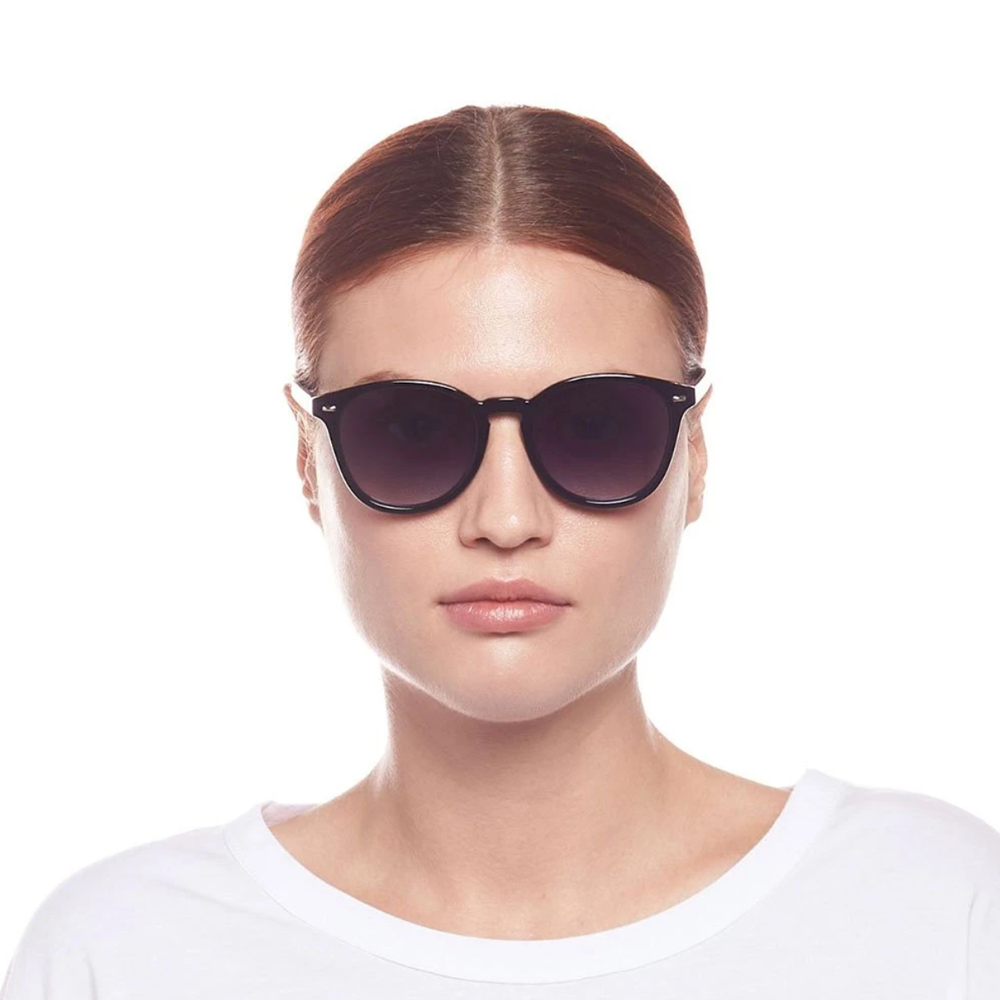 Le Specs Bandwagon Round Sunglasses - BLACK SMOKE